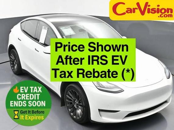 TESLA MODEL Y 2021 5YJYGDEE1MF198590 image